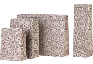 in-tui-giay-dung-qua-luu-niem (1)